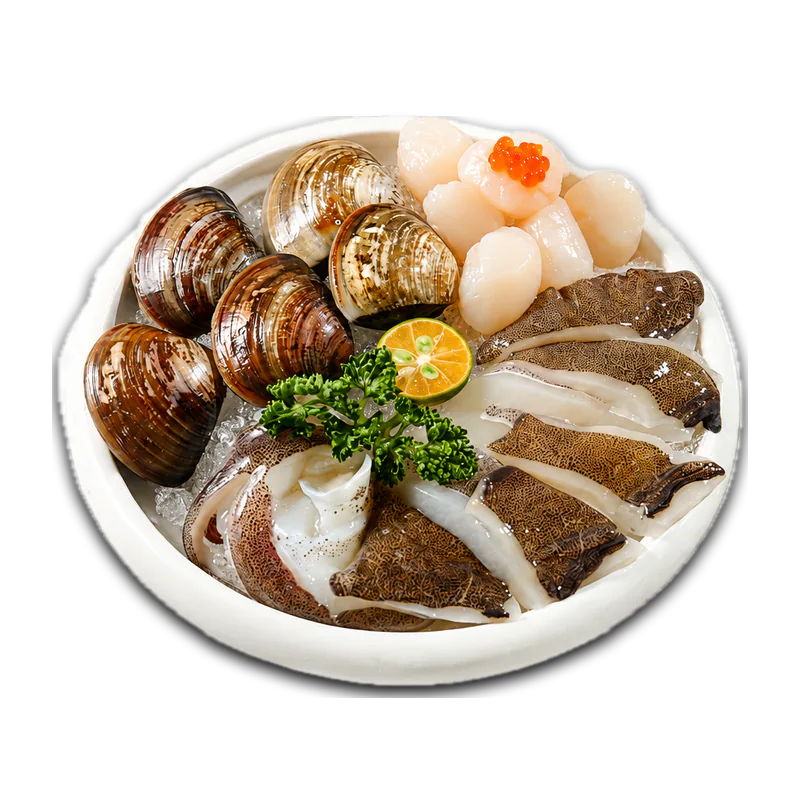 蛤蜊、干貝、魚卵與切段軟絲的海鮮碗